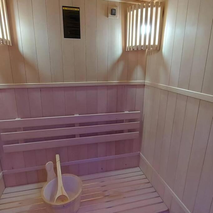 Loveroom Sauna, Balneo, Parking Prive Dans Le Centre De Онфлёр Экстерьер фото