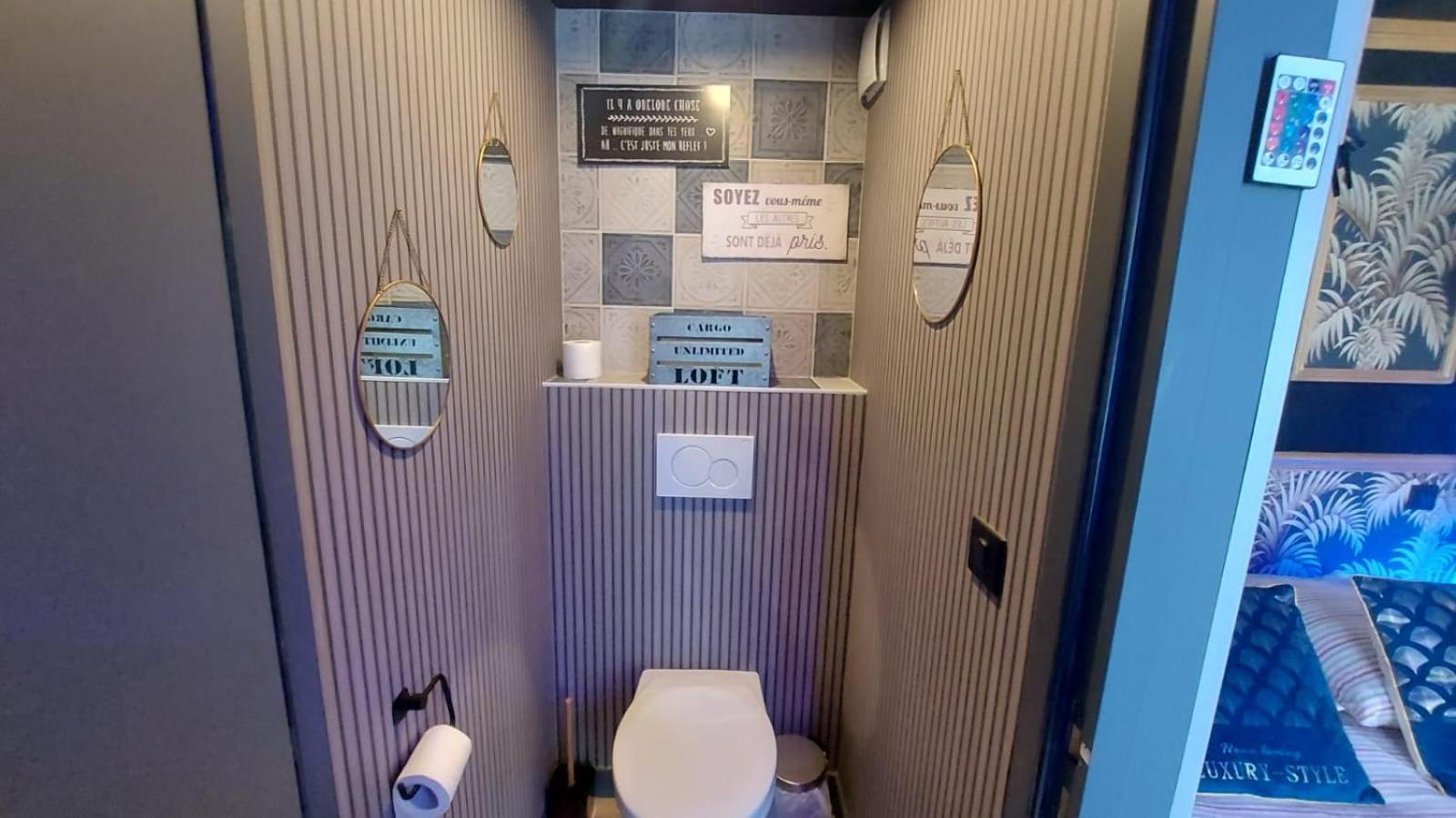 Loveroom Sauna, Balneo, Parking Prive Dans Le Centre De Онфлёр Экстерьер фото